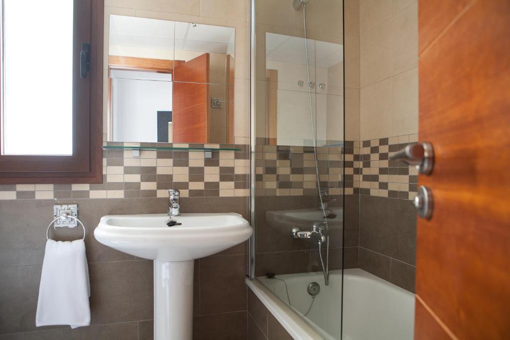Real De Cartuja Apartments & Suites Granada Zimmer foto